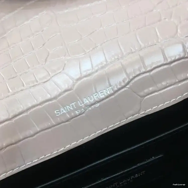 Fashionrepsfam ru YSL Bags 19B57Y0067 0821